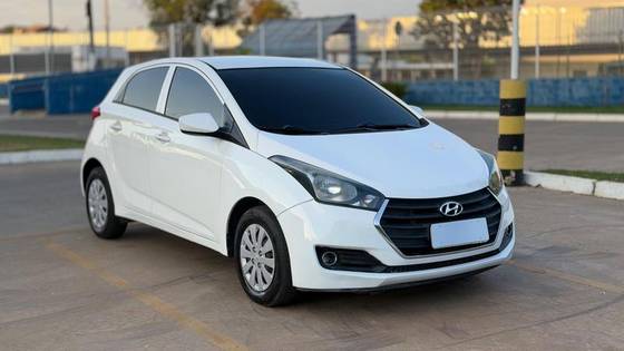 HYUNDAI HB20 1.0 5 ANOS 12V FLEX 4P MANUAL