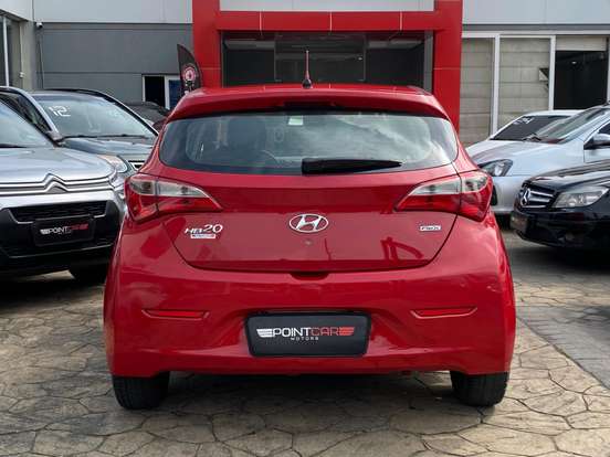 HYUNDAI-HB20-2015