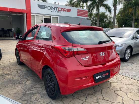 HYUNDAI-HB20-2015