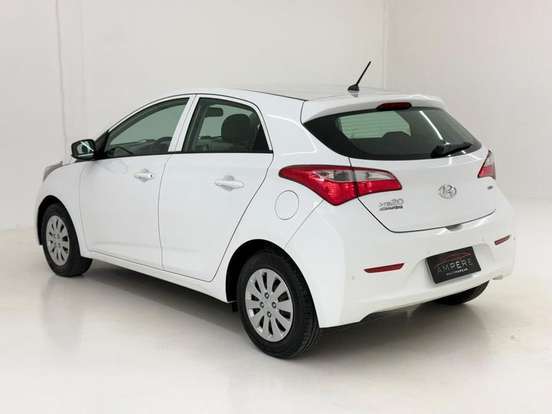 HYUNDAI-HB20-1.0 COMFORT 12V FLEX 4P MANUAL HYUNDAI-HB20-2015