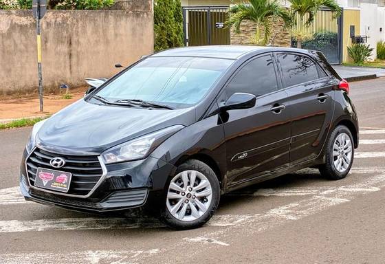 HYUNDAI HB20 1.0 COMFORT 12V FLEX 4P MANUAL
