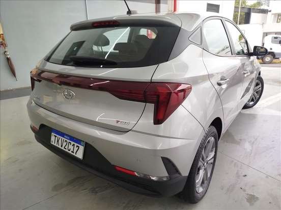 HYUNDAI-HB20-2024