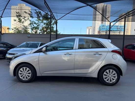 HYUNDAI-HB20-2019