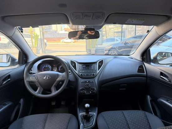HYUNDAI-HB20-2019