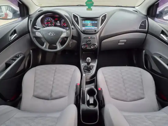 HYUNDAI-HB20S-2018