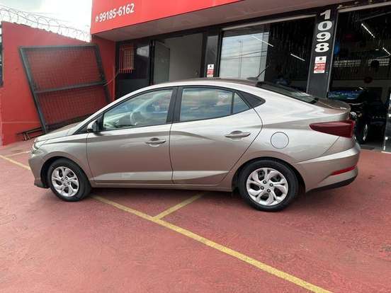 HYUNDAI-HB20S-2023