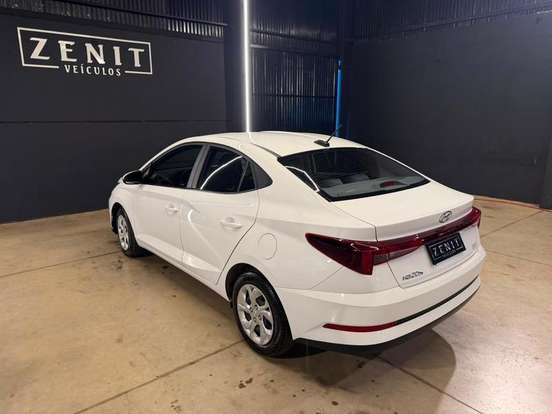 HYUNDAI-HB20S-1.0 12V FLEX COMFORT PLUS MANUAL HYUNDAI-HB20S-2025