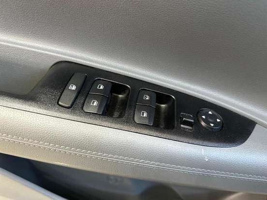 HYUNDAI-HB20S-1.0 12V FLEX COMFORT PLUS MANUAL HYUNDAI-HB20S-2024