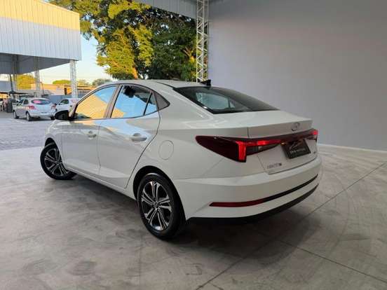 HYUNDAI-HB20S-2023