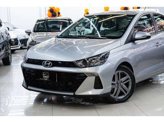HYUNDAI-HB20S-2024