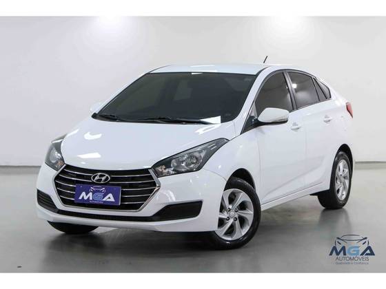HYUNDAI HB20S 1.6 COMFORT PLUS 16V FLEX 4P AUTOMÁTICO