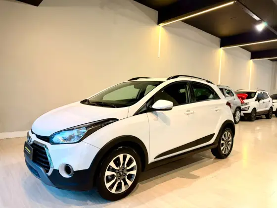 HYUNDAI HB20X 1.6 16V STYLE FLEX 4P AUTOMÁTICO