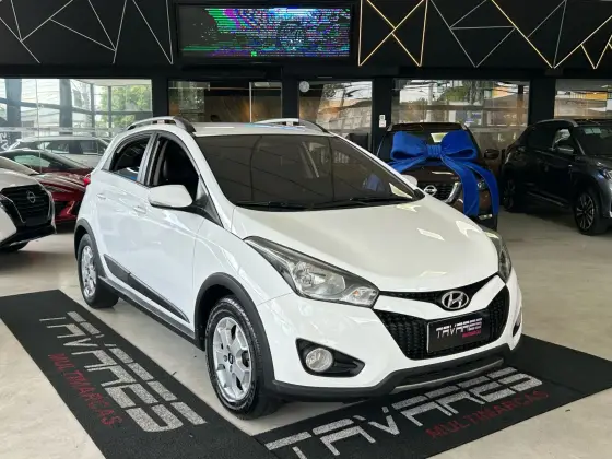 HYUNDAI HB20X 1.6 16V STYLE FLEX 4P AUTOMÁTICO