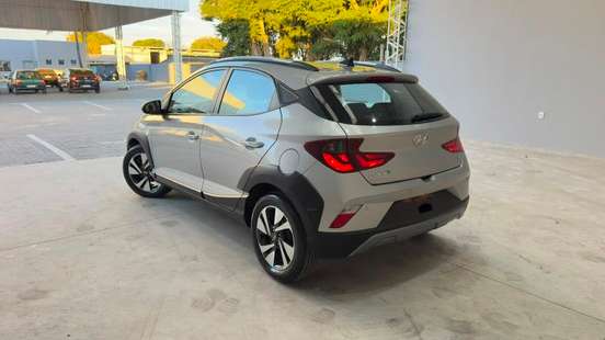 HYUNDAI-HB20X-2020