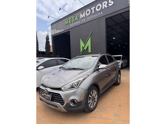 HYUNDAI HB20X 1.6 16V PREMIUM FLEX 4P AUTOMÁTICO