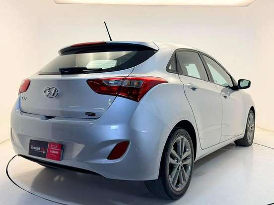 HYUNDAI-I30-2015
