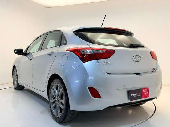 HYUNDAI-I30-2015