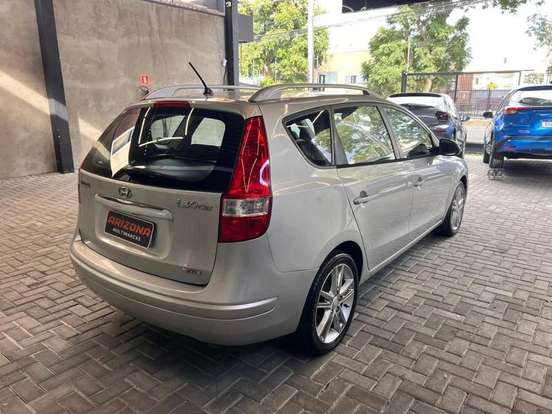 HYUNDAI-I30-2.0 MPI 16V GASOLINA 4P MANUAL HYUNDAI-I30-2010