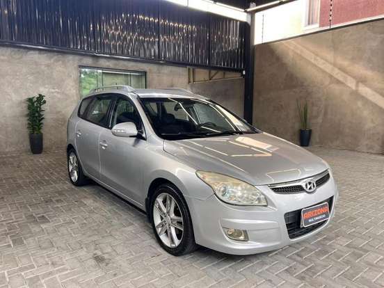 HYUNDAI-I30-2010