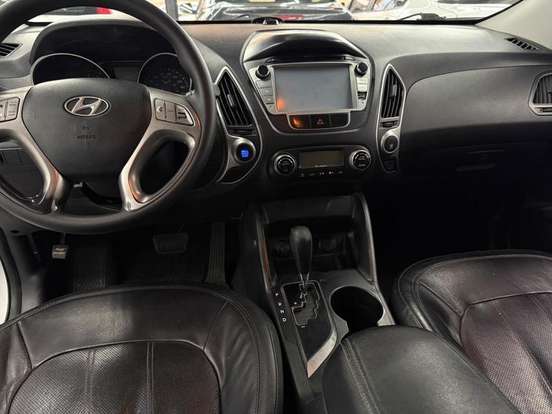 HYUNDAI-IX35-2.0 MPFI GLS 4X2 16V GASOLINA 4P AUTOMÁTICO HYUNDAI-IX35-2011