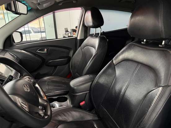 HYUNDAI-IX35-2.0 MPFI GLS 4X2 16V GASOLINA 4P AUTOMÁTICO HYUNDAI-IX35-2011