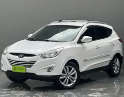 HYUNDAI IX35 2.0 MPI 4X2 16V FLEX 4P MANUAL HYUNDAI IX35 2.0 MPI 4X2 16V FLEX 4P MANUAL
