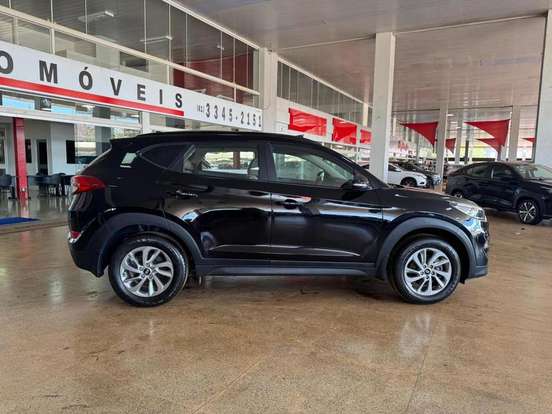 HYUNDAI-TUCSON-2020