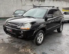 HYUNDAI TUCSON 2.0 MPFI GL 16V 142CV 2WD GASOLINA 4P AUTOMÁTICO HYUNDAI TUCSON 2.0 MPFI GL 16V 142CV 2WD GASOLINA 4P AUTOMÁTICO