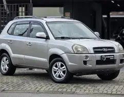 HYUNDAI TUCSON 2.0 MPFI GL 16V 142CV 2WD GASOLINA 4P AUTOMÁTICO HYUNDAI TUCSON 2.0 MPFI GL 16V 142CV 2WD GASOLINA 4P AUTOMÁTICO