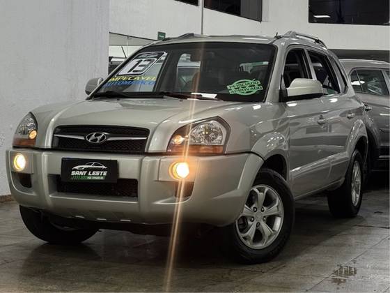 HYUNDAI TUCSON 2.0 MPFI GLS 16V 143CV 2WD GASOLINA 4P AUTOMÁTICO