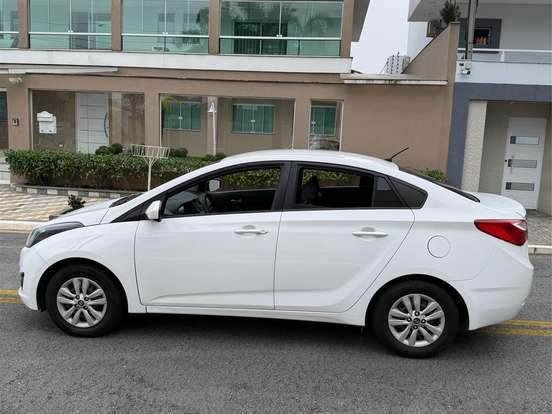 HYUNDAI-HB20S-1.6 COMFORT PLUS 16V FLEX 4P AUTOMÁTICO HYUNDAI-HB20S-2015