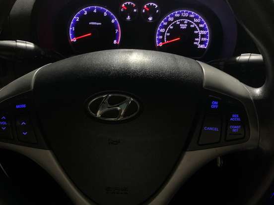 HYUNDAI-I30-2.0 MPFI GLS 16V GASOLINA 4P AUTOMÁTICO HYUNDAI-I30-2010