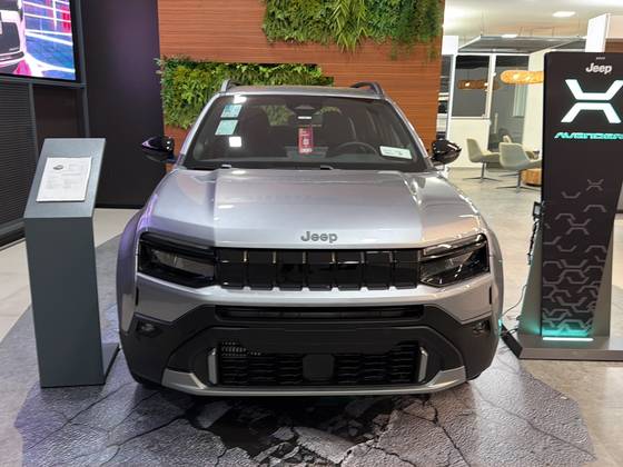 JEEP AVENGER 1.0 T200 TURBO MHEV LONGITUDE CVT