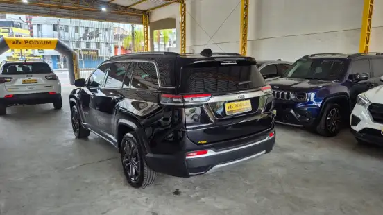 JEEP-COMMANDER-1.3 T270 TURBO FLEX LONGITUDE AT6 JEEP-COMMANDER-2024