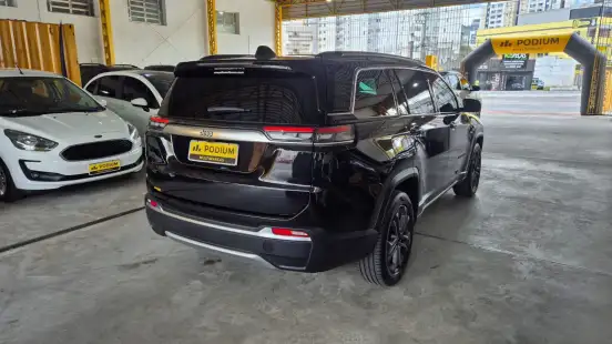 JEEP-COMMANDER-2024