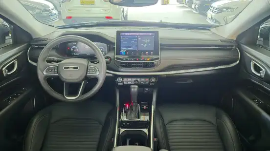 JEEP-COMMANDER-2024