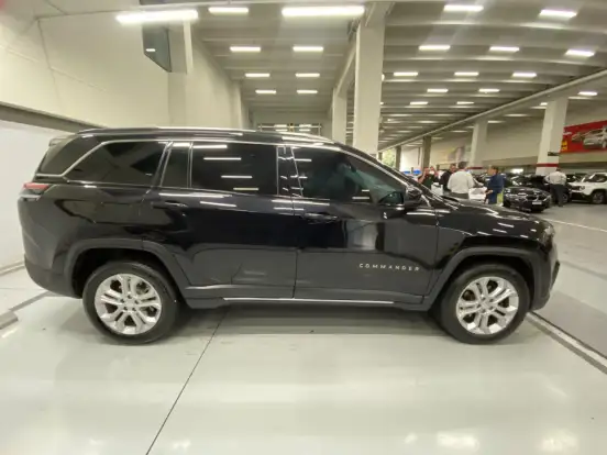 JEEP-COMMANDER-1.3 T270 TURBO FLEX LONGITUDE AT6 JEEP-COMMANDER-2023