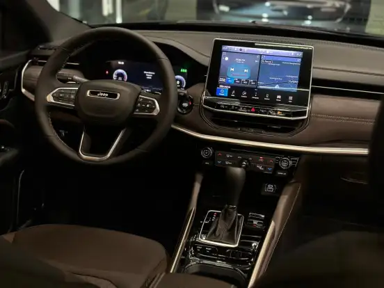JEEP-COMMANDER-2025