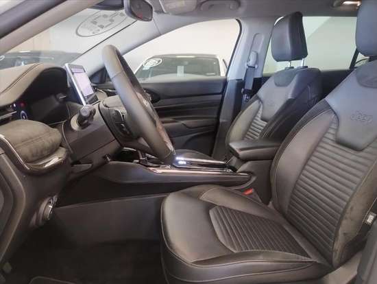 JEEP-COMMANDER-1.3 T270 TURBO FLEX LIMITED AT6 JEEP-COMMANDER-2024