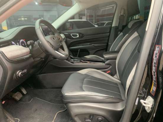 JEEP-COMMANDER-1.3 T270 TURBO FLEX LIMITED AT6 JEEP-COMMANDER-2025