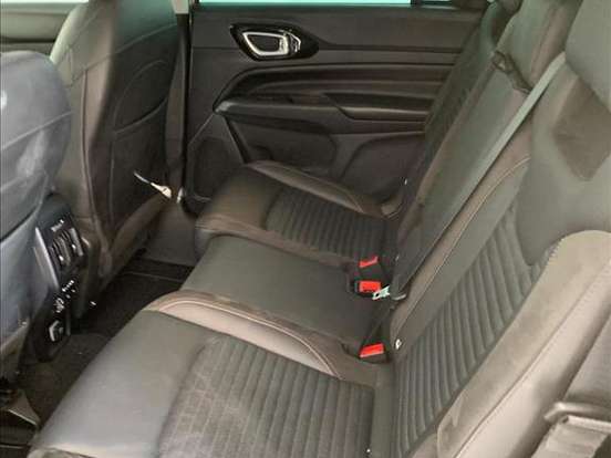 JEEP-COMMANDER-1.3 T270 TURBO FLEX LIMITED AT6 JEEP-COMMANDER-2023