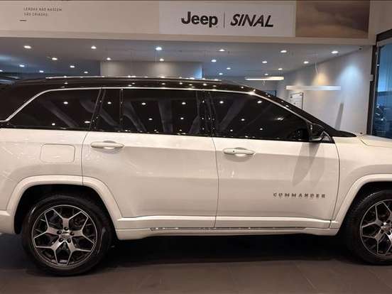 JEEP-COMMANDER-1.3 T270 TURBO FLEX OVERLAND AT6 JEEP-COMMANDER-2024