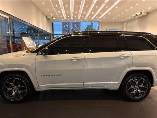 JEEP-COMMANDER-1.3 T270 TURBO FLEX OVERLAND AT6 JEEP-COMMANDER-2024