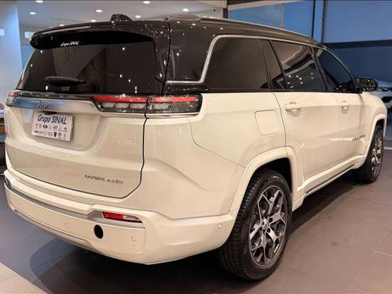 JEEP-COMMANDER-1.3 T270 TURBO FLEX OVERLAND AT6 JEEP-COMMANDER-2024