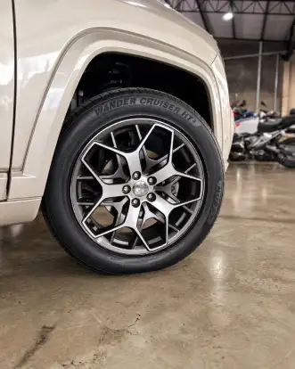 JEEP-COMMANDER-2022
