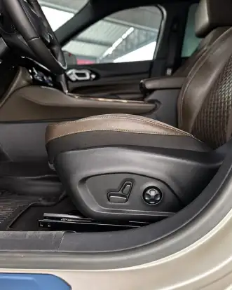 JEEP-COMMANDER-2022