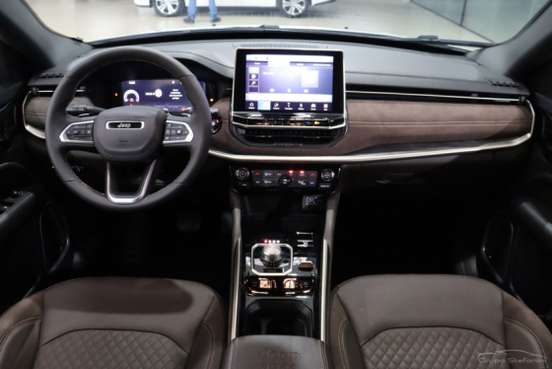 JEEP-COMMANDER-2.2 TURBO DIESEL OVERLAND AT9 JEEP-COMMANDER-2026