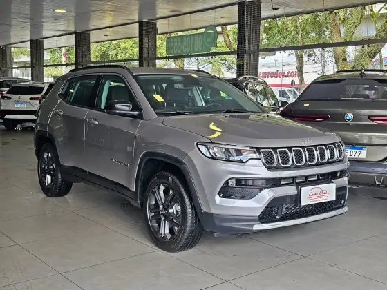 JEEP COMPASS 1.3 T270 TURBO FLEX LONGITUDE AT6