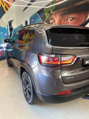 JEEP-COMPASS-2022