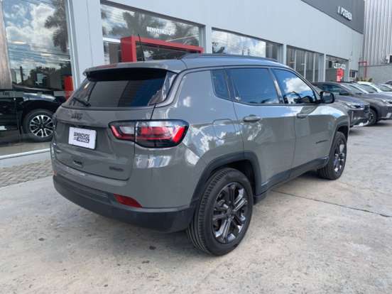 JEEP-COMPASS-2024